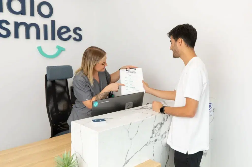 CROOKED TEETH | Studio Smiles CROOKED TEETH