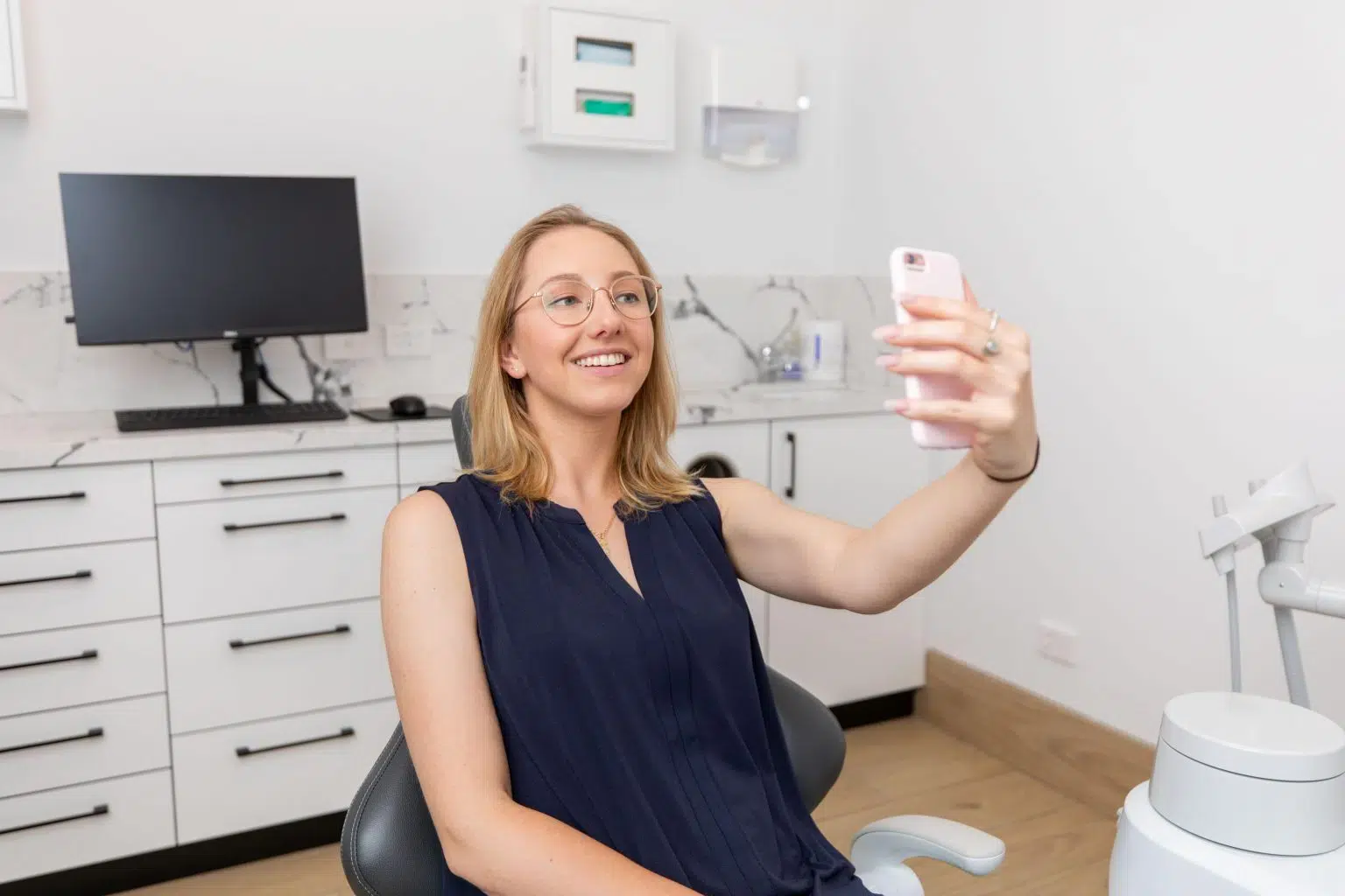 completely confident | Studio Smiles completely confident