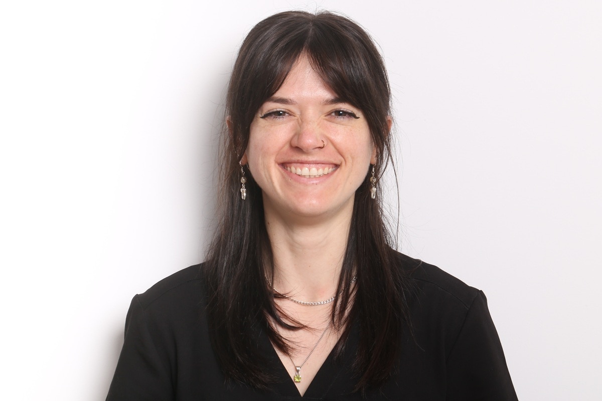 Lauren Mason Headshot-img | Studio Smiles